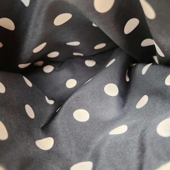 Anne Klein Cream and Gold hardware Faux Alligator Shoulder bag in EUC! - Picture 13 of 15